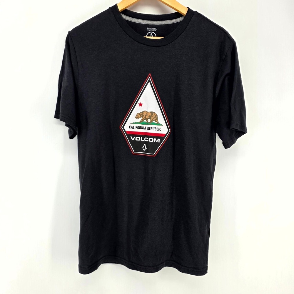 Volcom T Shirt Mens Medium Black California Republic Bear Graphic Modern Fit Tee